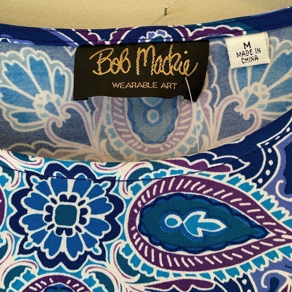 Bob Mackie Blue Pattern Placement Top M NWT - Picture 4 of 4